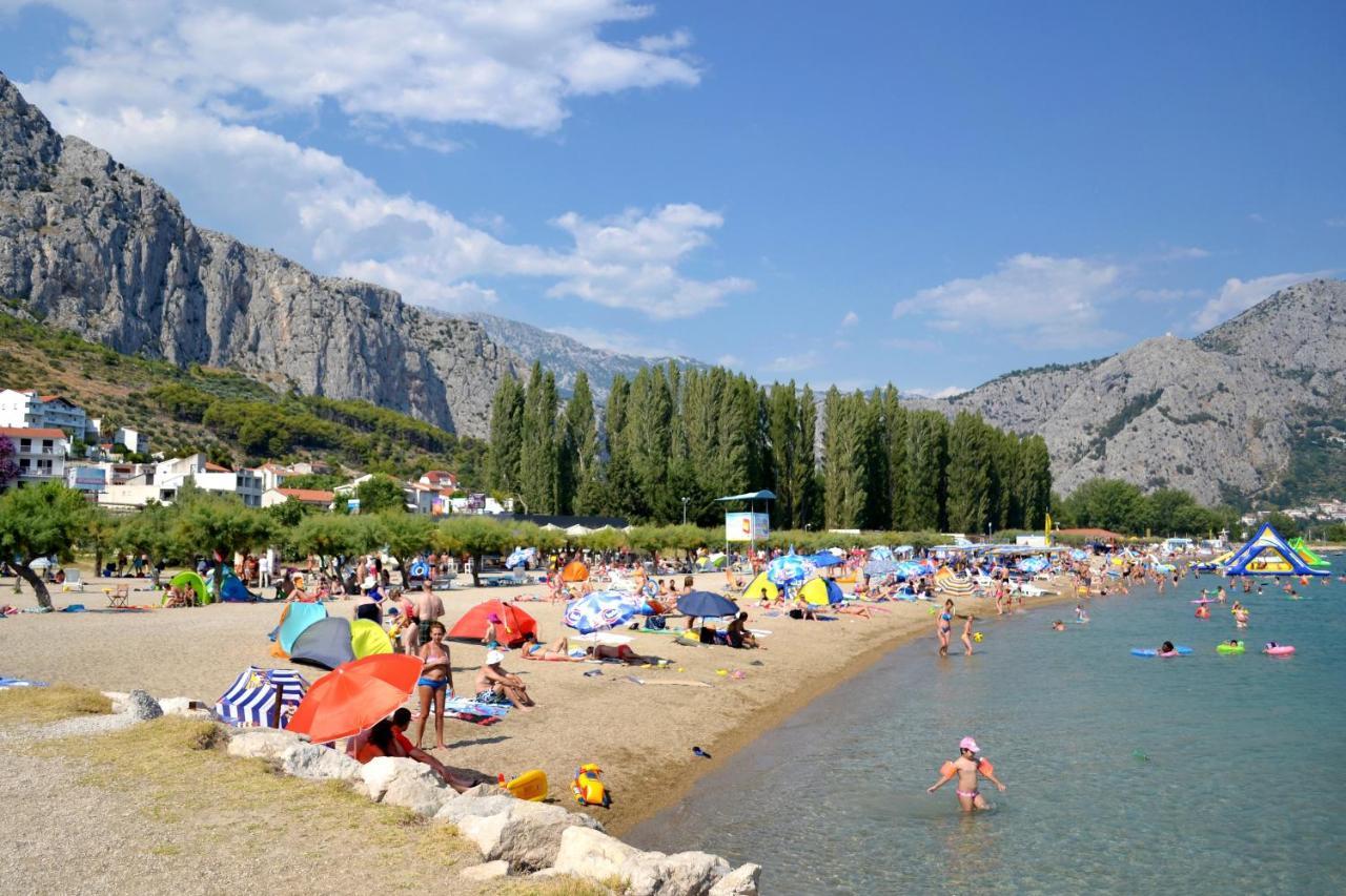 Apartments With A Parking Space Omis - 10362 Экстерьер фото
